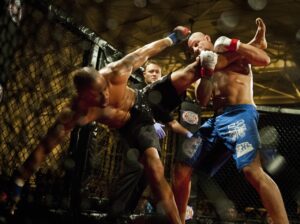 MMA scoring fighters in the cage